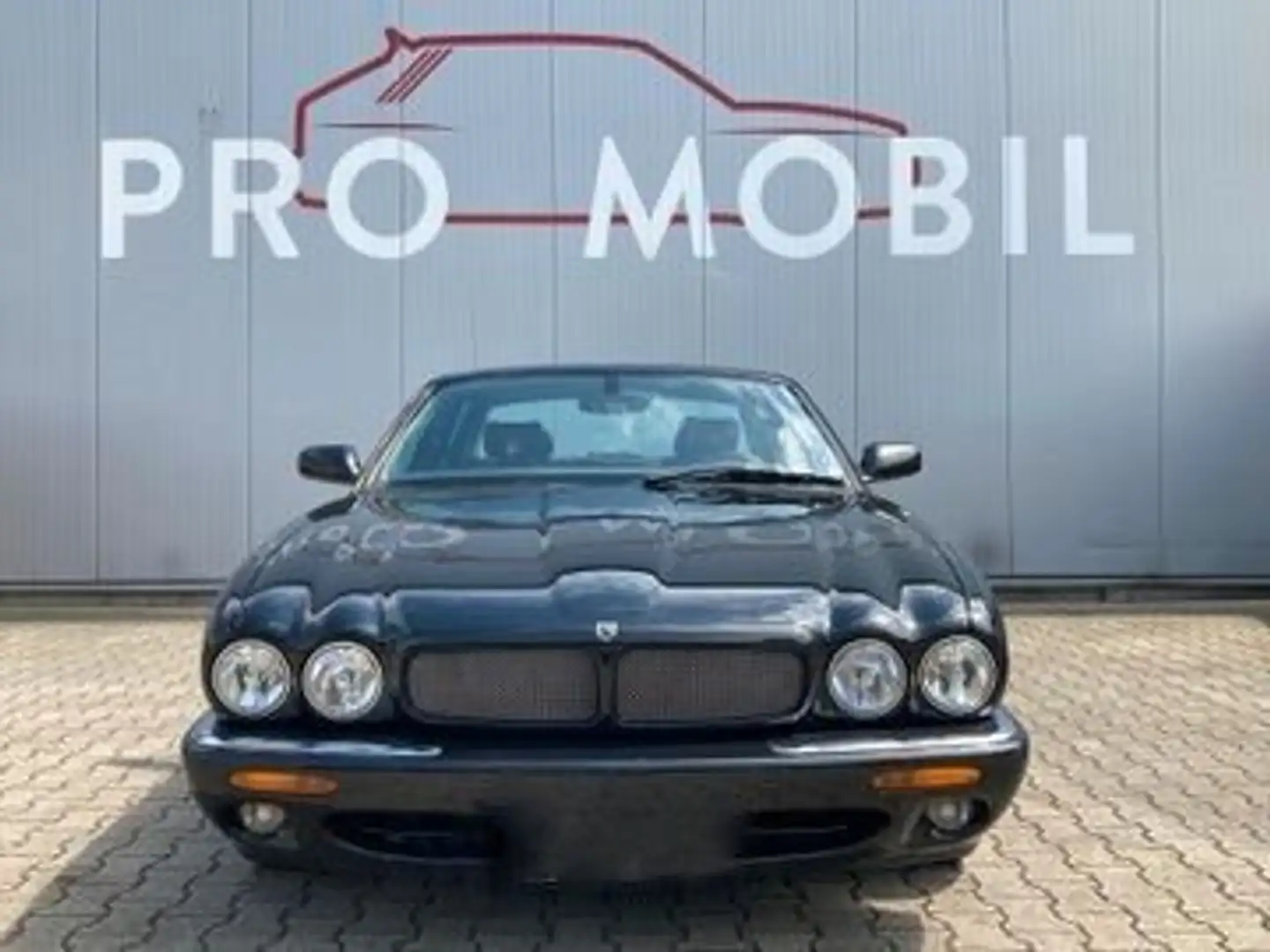 Jaguar XJR Edition 100 4.0 Kompressor Schwarz - 1