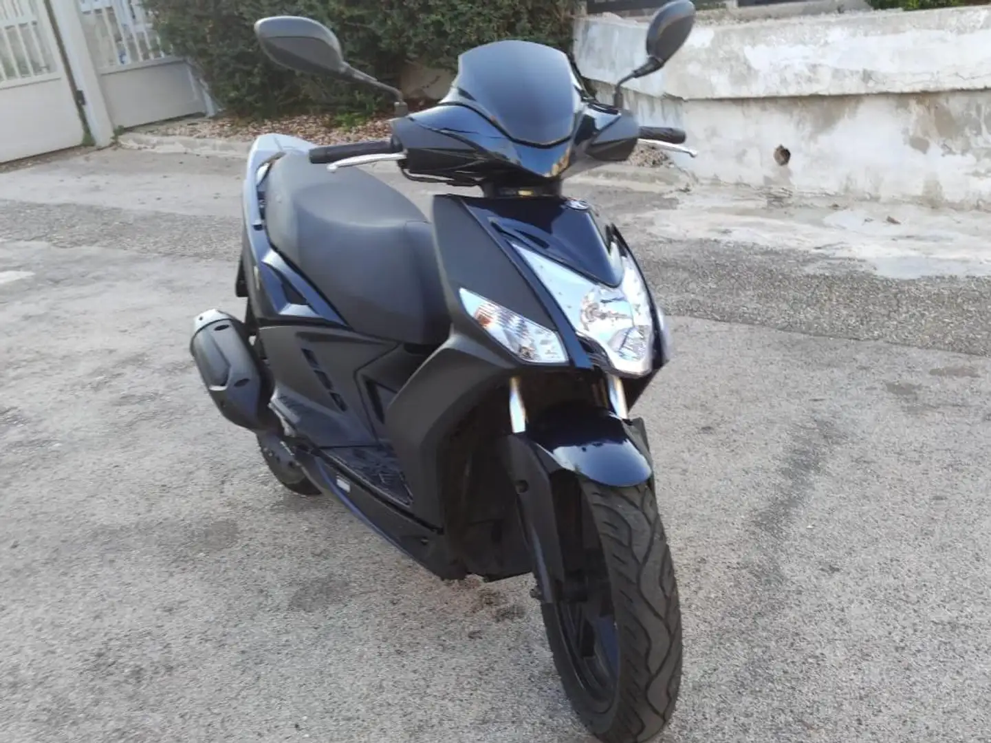 Kymco Agility 125 r16 + cbs Azul - 1
