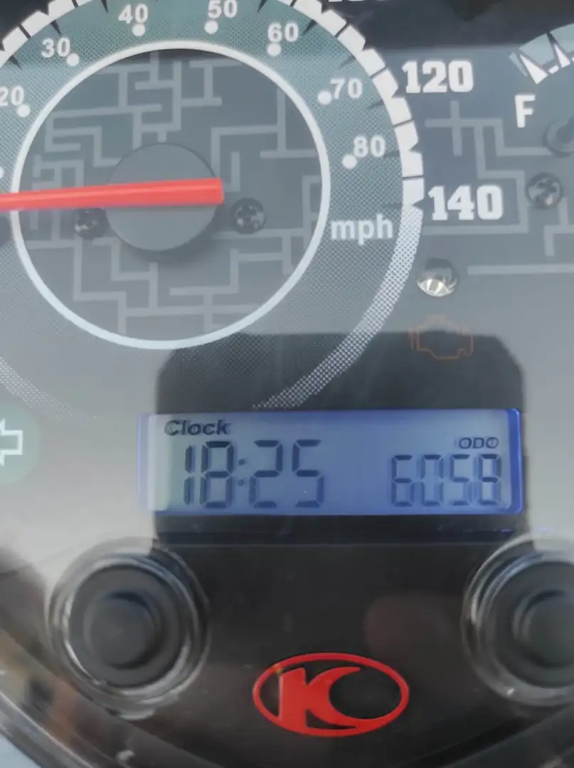 Kymco Agility 125 r16 + cbs Azul - 2