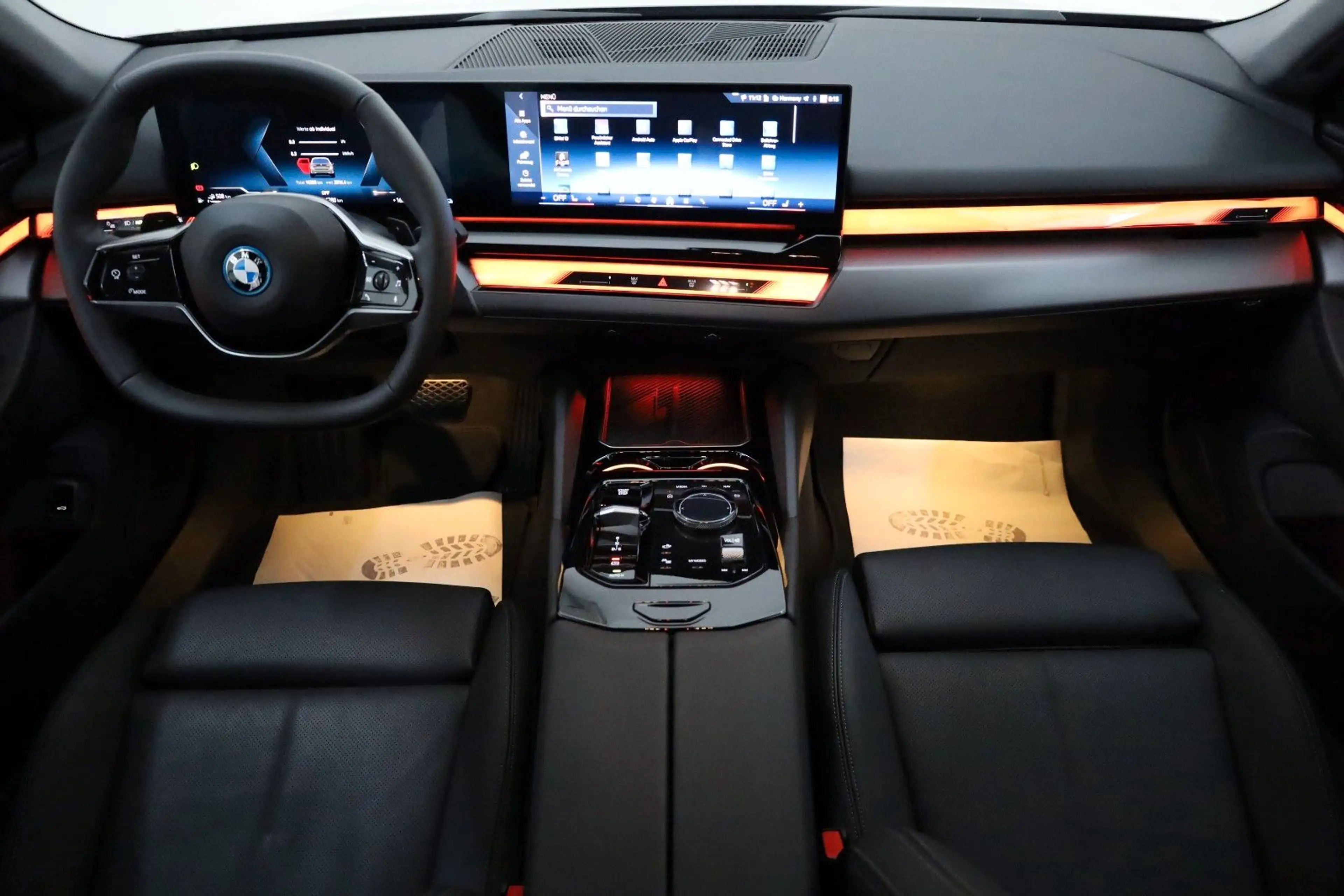 BMW 530 e Touring Leder,Navi,LED,H/K,Travel Paket,AHK — photo 4