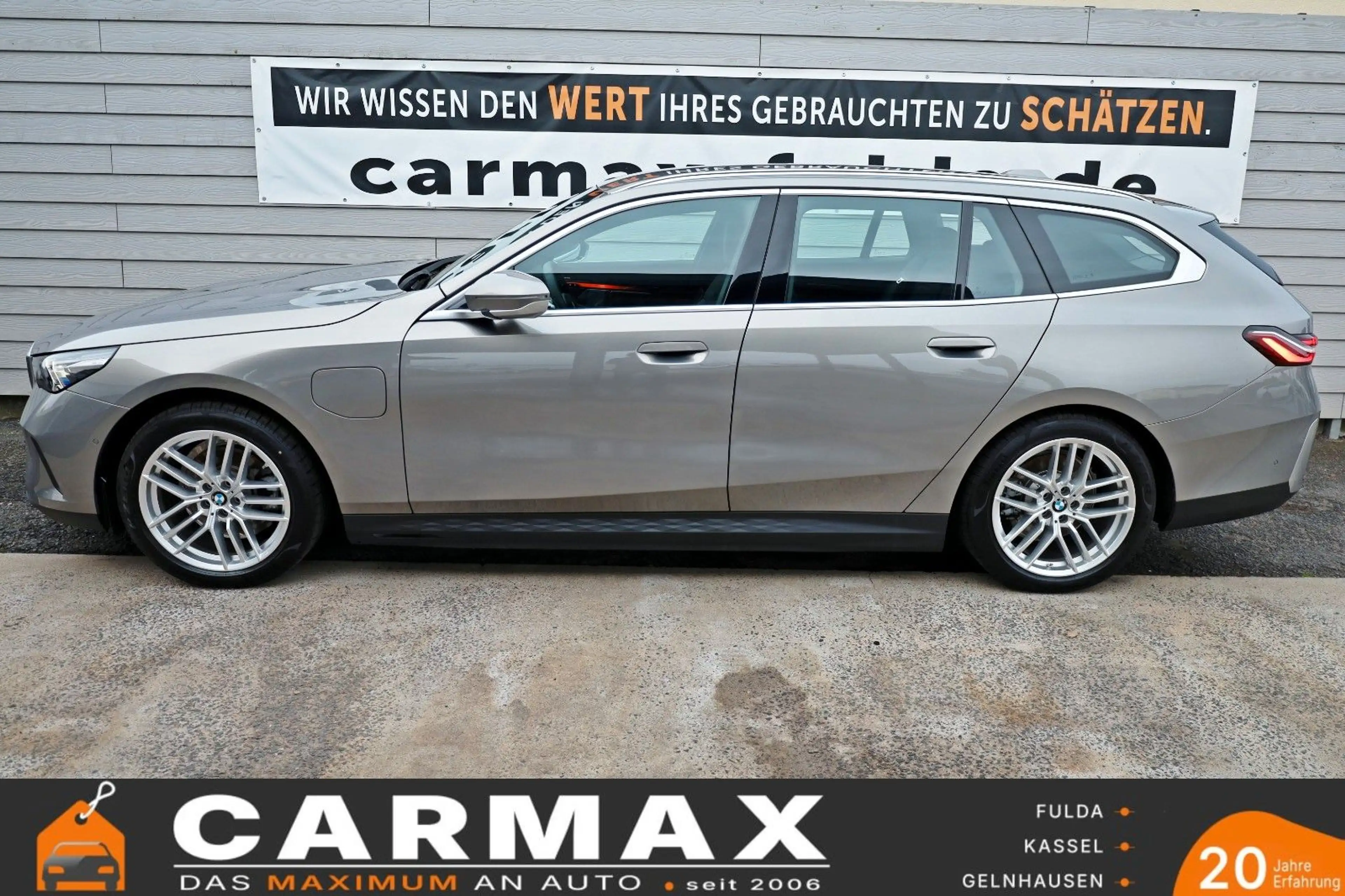 BMW 530 e Touring Leder,Navi,LED,H/K,Travel Paket,AHK — photo 14