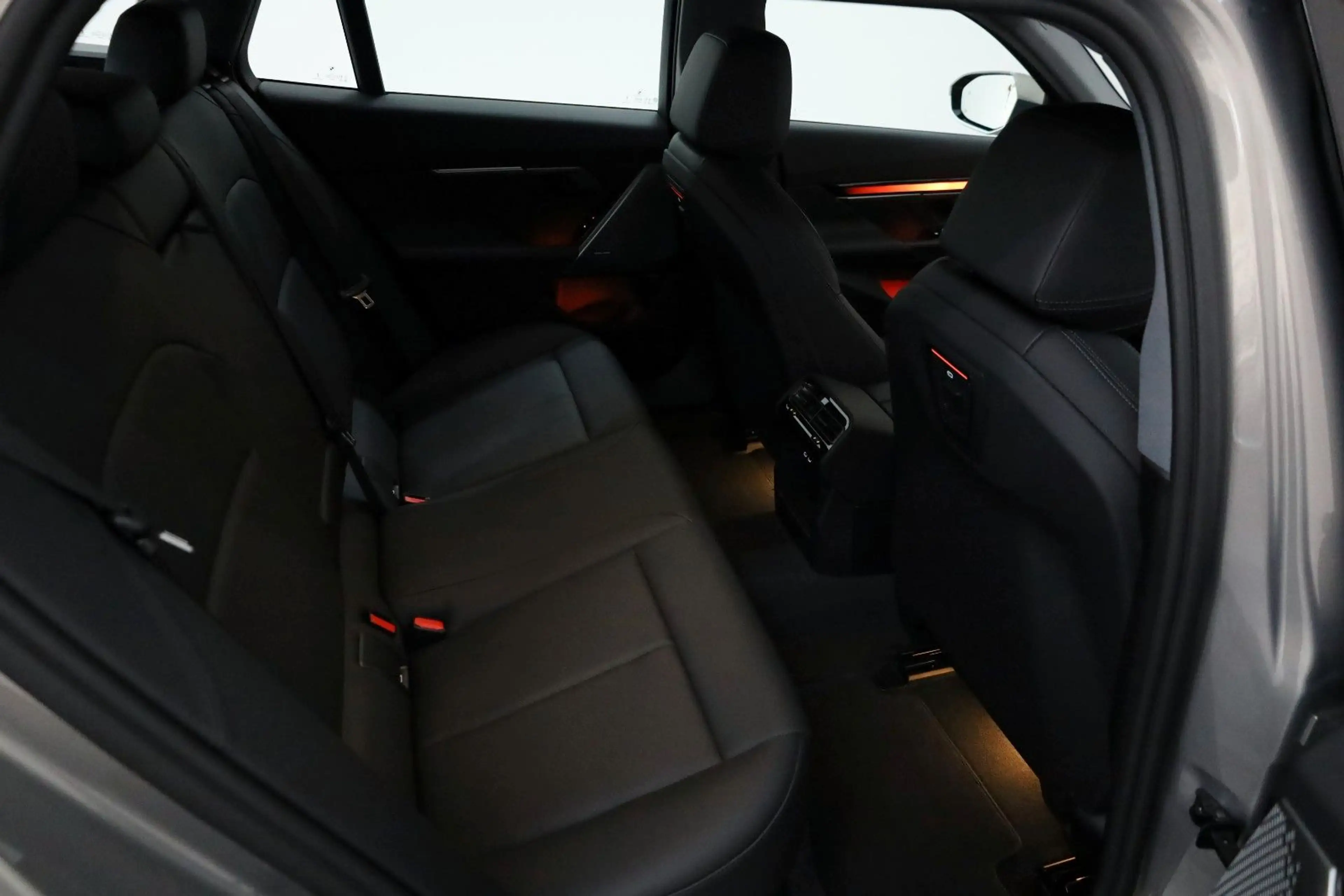 BMW 530 e Touring Leder,Navi,LED,H/K,Travel Paket,AHK — photo 6