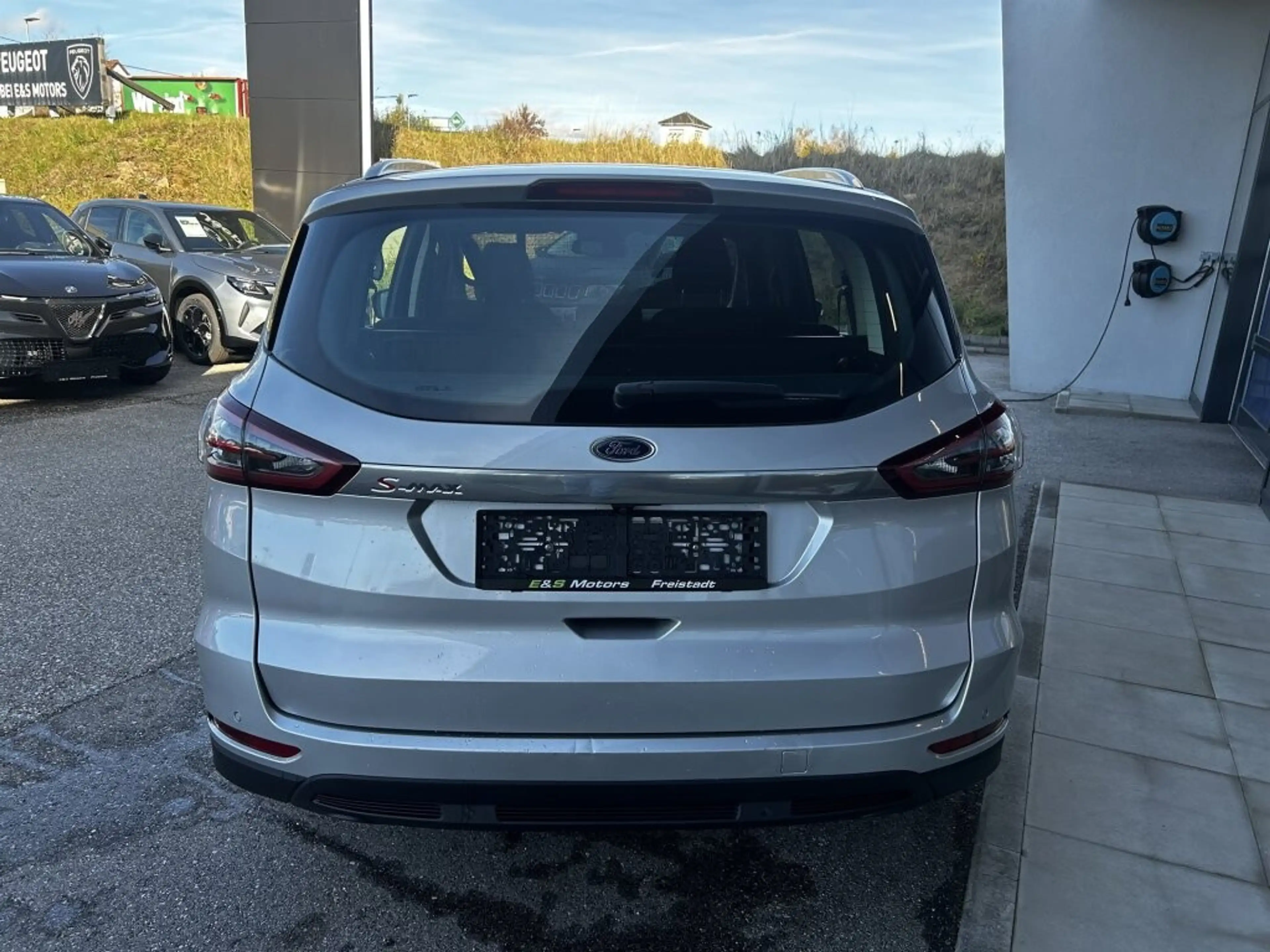 Ford S-Max S-MAX Titanium 2.0 EcoBlue SCR Aut. — photo 4
