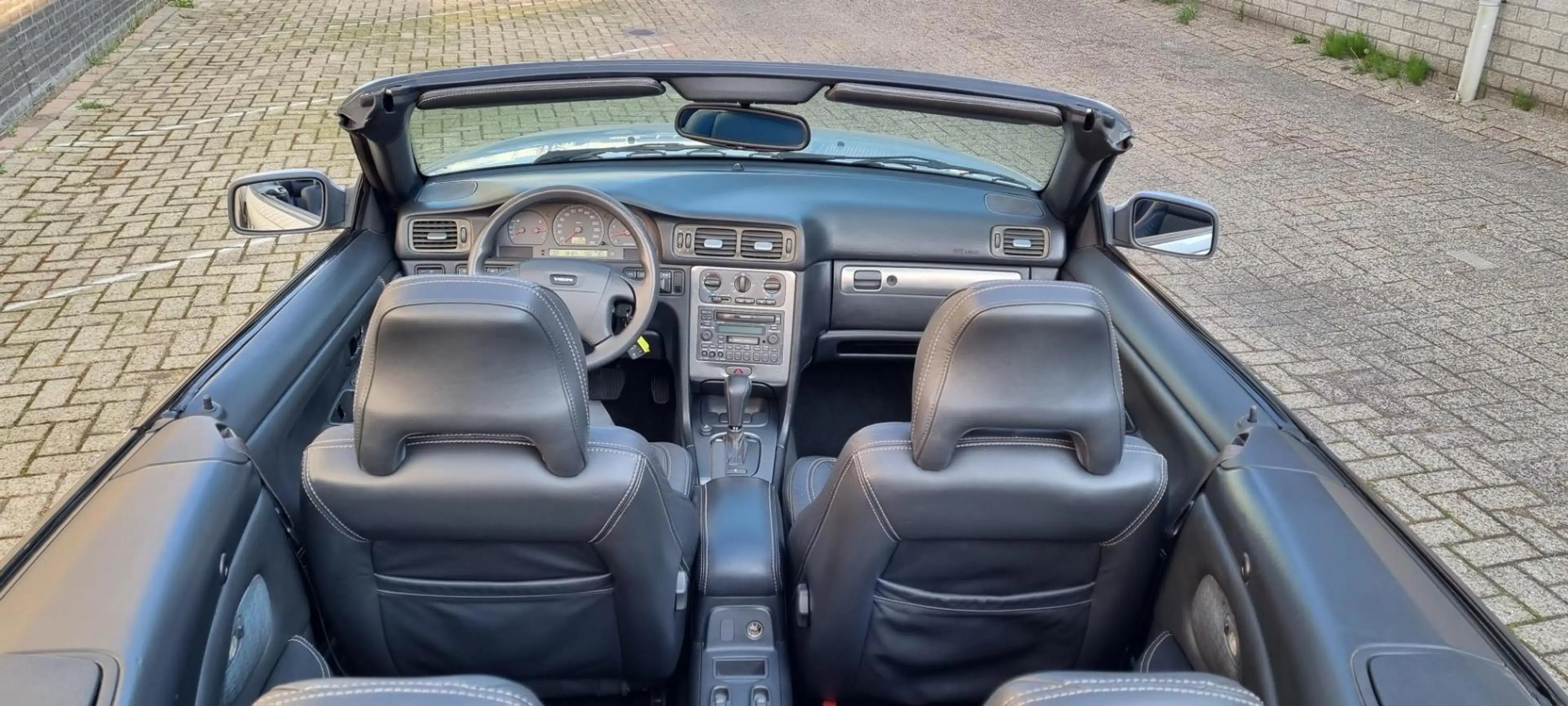 Volvo C70 Convertible 2.0 T Tourer Black incl rijklaarmaak k — photo 7