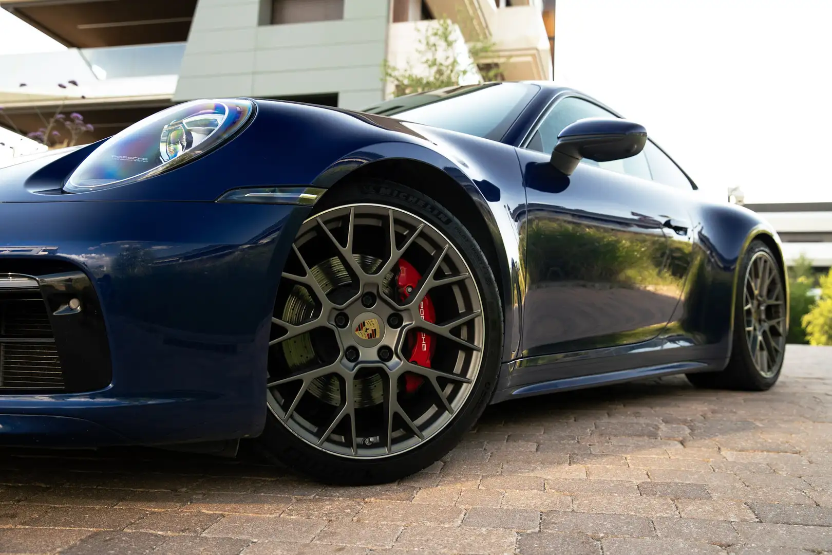 Porsche 992 4S Coupe- Sport design - 2