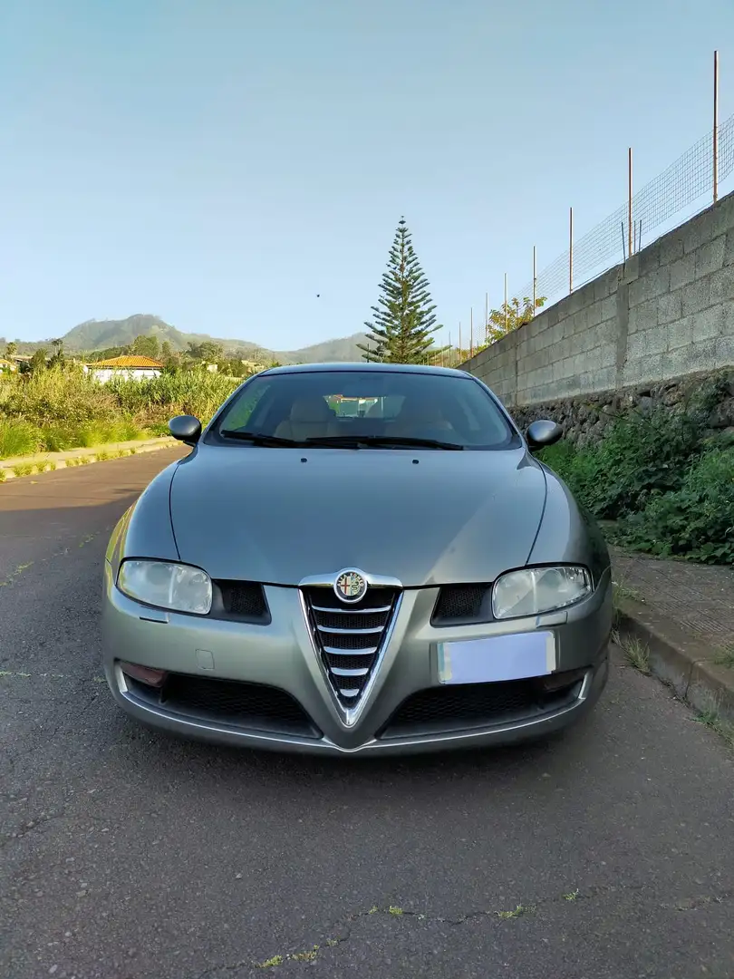 Alfa Romeo GT GT 3.2 V6 Distinctive Distinctive Gris - 2