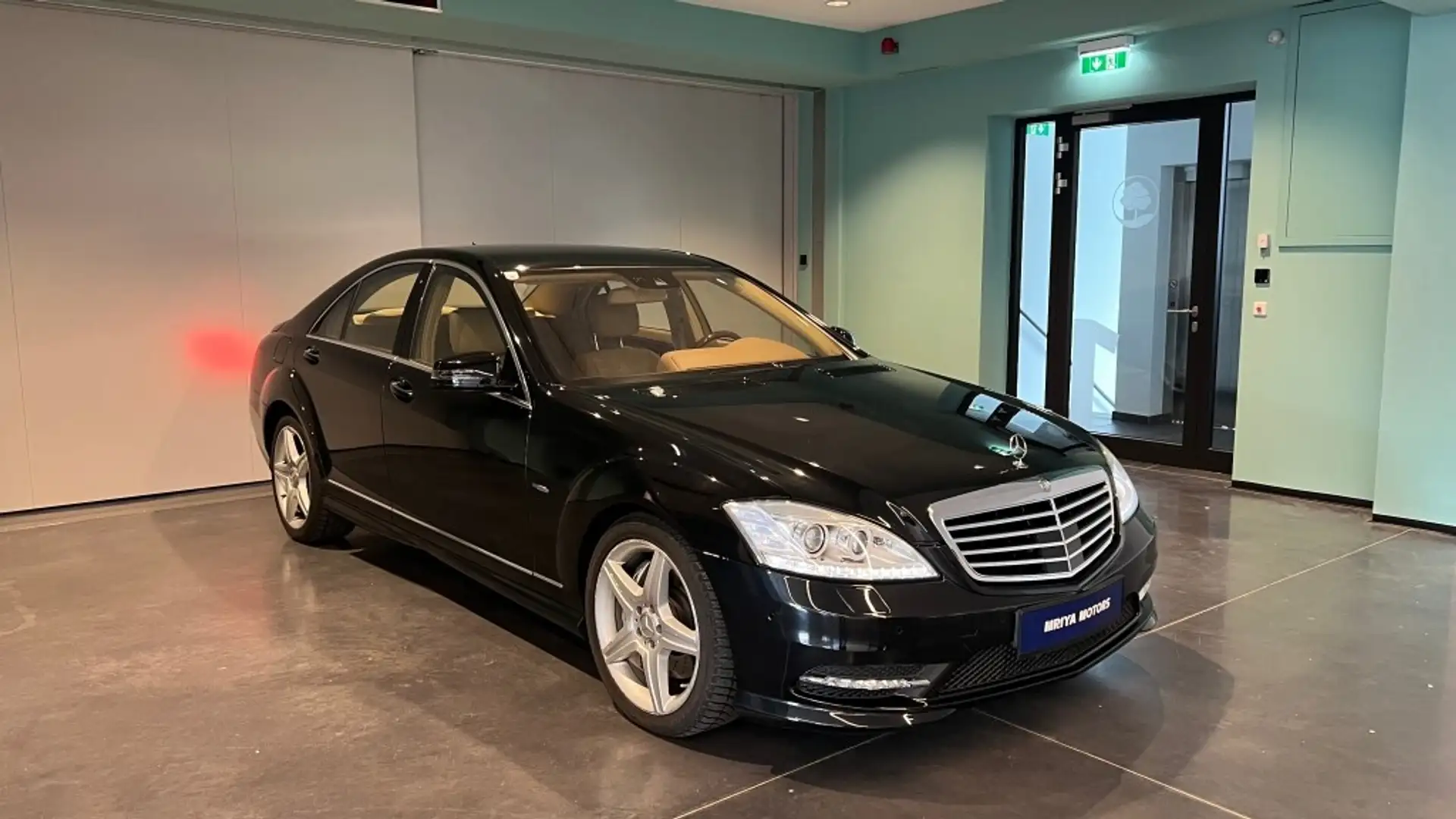 Mercedes-Benz S 500 | V8 | Langstrecke | Top-Ausstattung Schwarz - 2