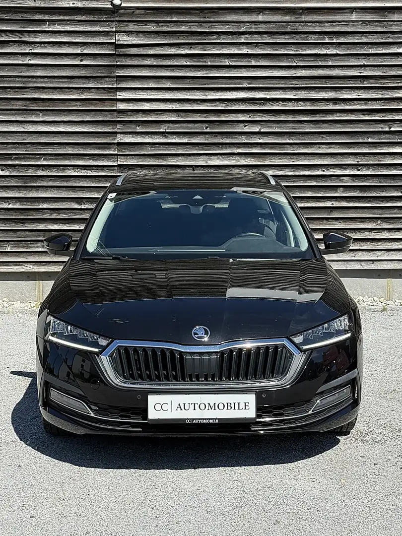Skoda Octavia Combi 2,0 TDI Style DSG Schwarz - 1
