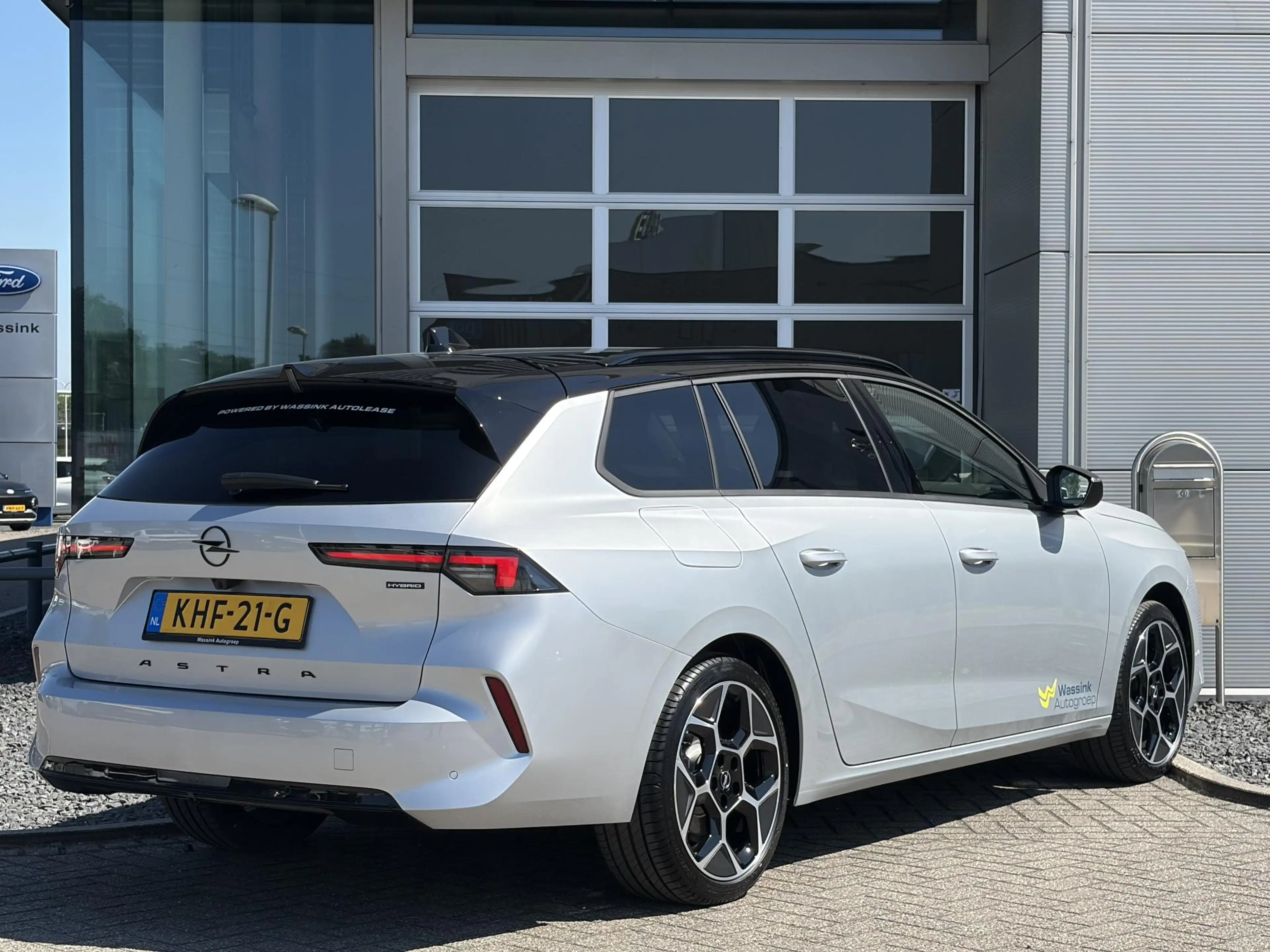 Opel Astra Sports Tourer 1.6 Turbo Plug In Hybrid Ultimate I — photo 7