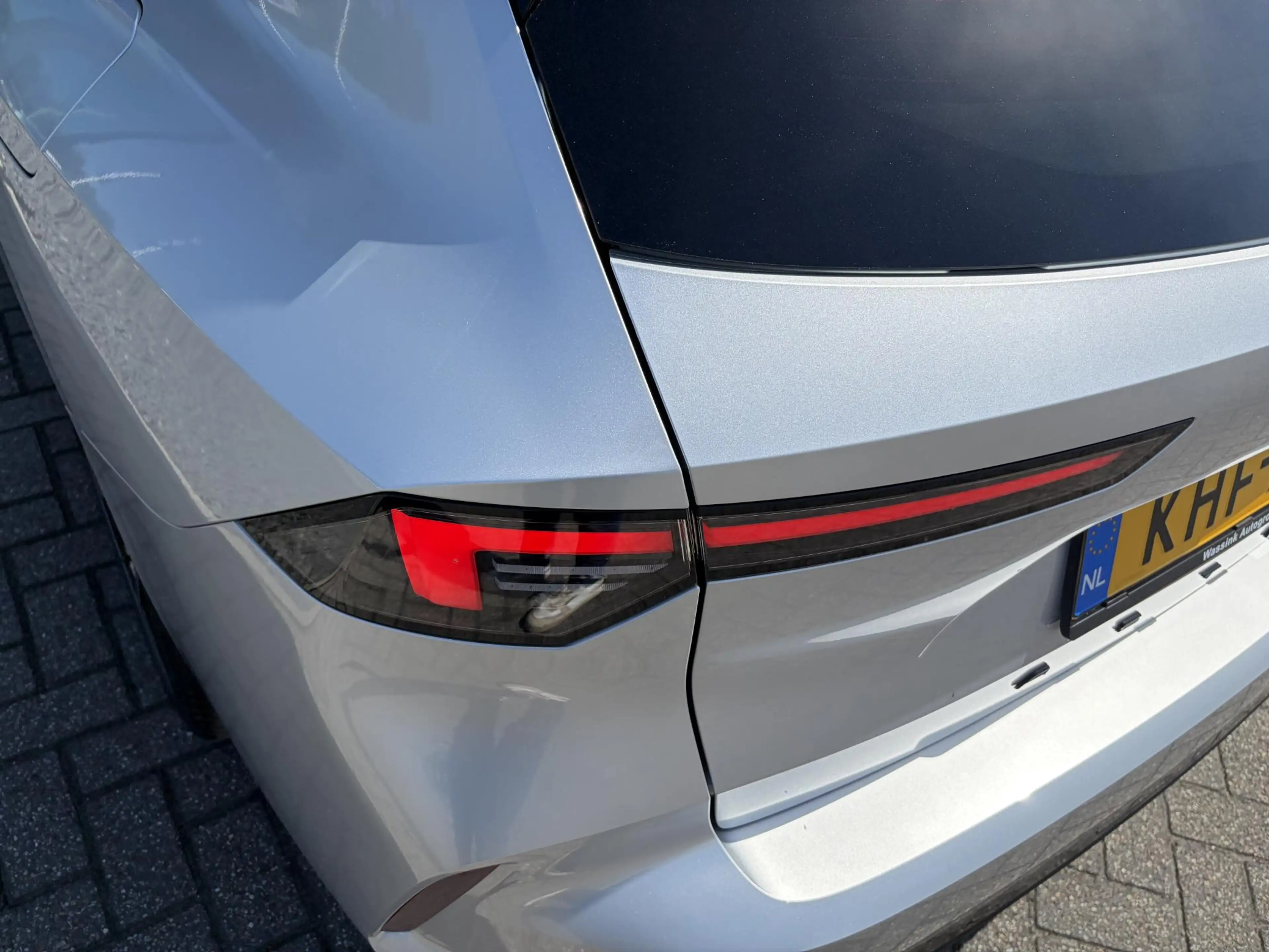 Opel Astra Sports Tourer 1.6 Turbo Plug In Hybrid Ultimate I — photo 13