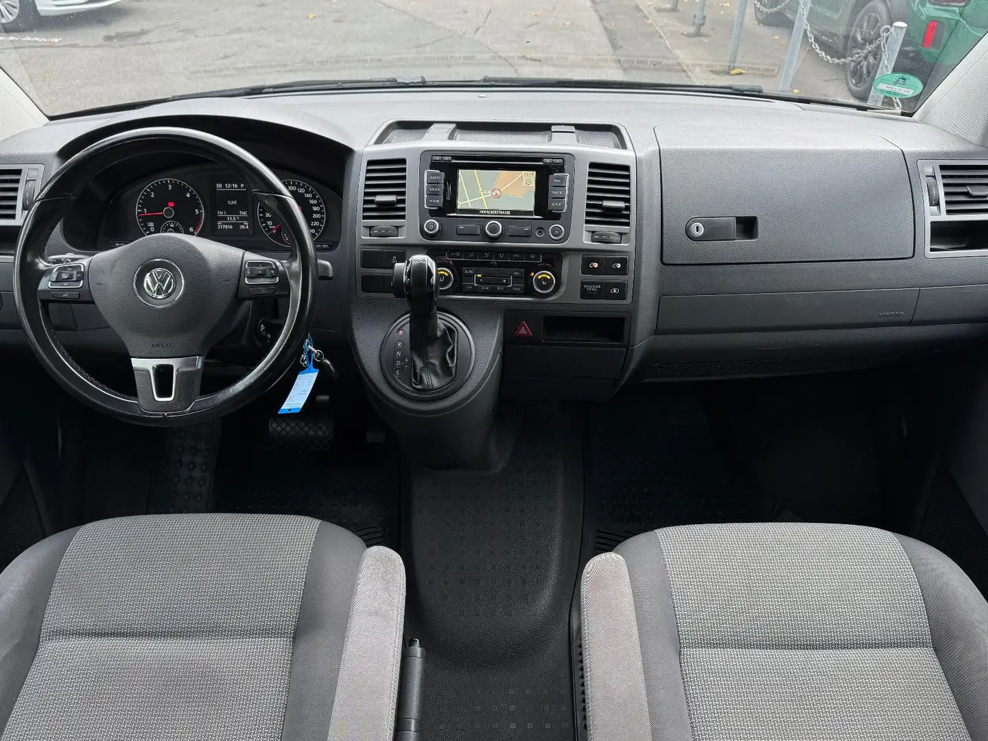 Volkswagen T5 Caravelle DSG Comfort 4M Bi-Xenon El.-Türen Schwarz - 2