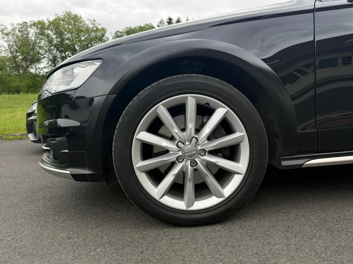 Audi A6 allroad 3.0TDI Quattro S-Tronic AHK ACC 4-ZONEN E.Sitze Schwarz - 2