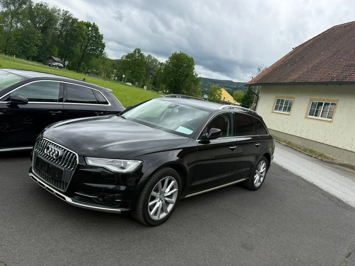 Audi A6 allroad 3.0TDI Quattro S-Tronic AHK ACC 4-ZONEN E.Sitze Schwarz - 1