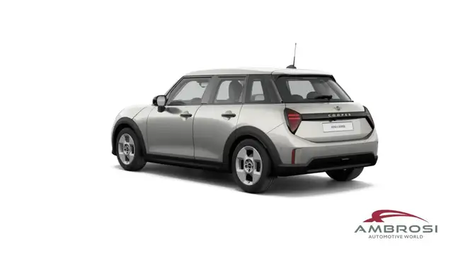 Mini Hatch view 3
