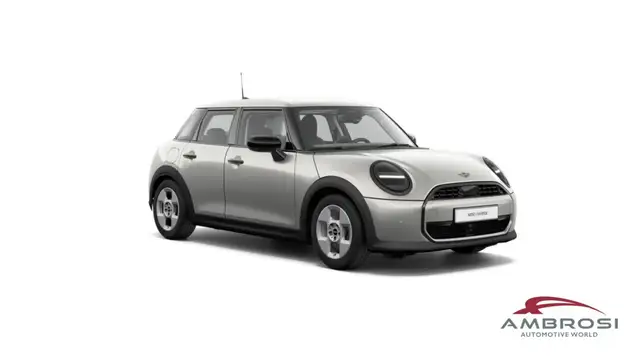 Mini Hatch view 7
