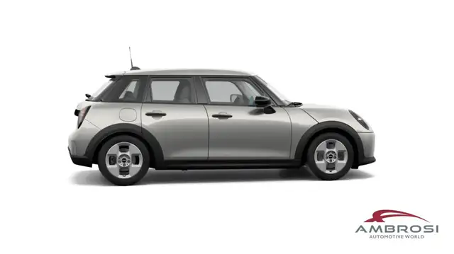 Mini Hatch view 6