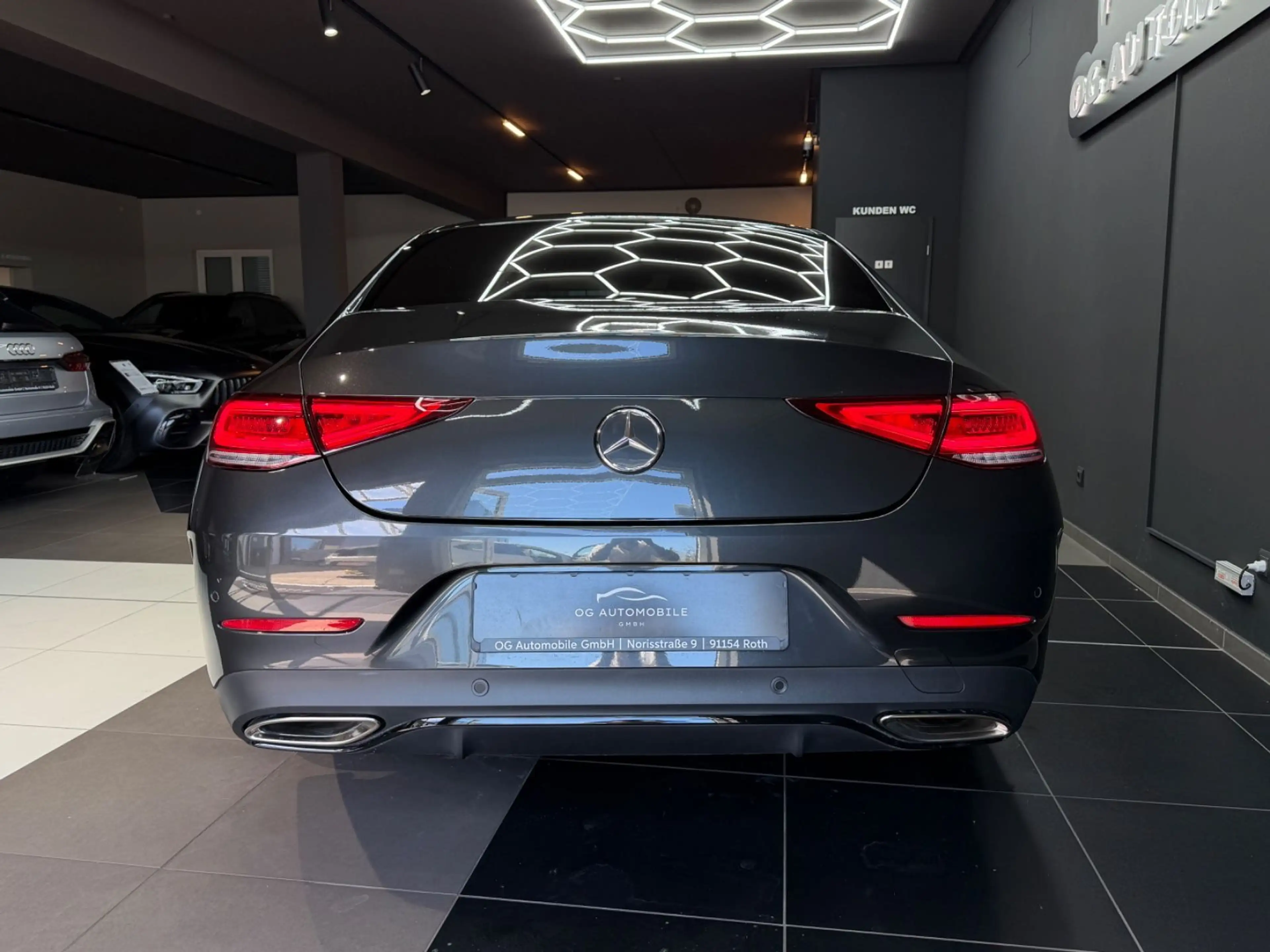 Mercedes-Benz CLS 450 Edition 1 AMG*360*MEMORY*AMBIENTE*DISTR* — photo 9