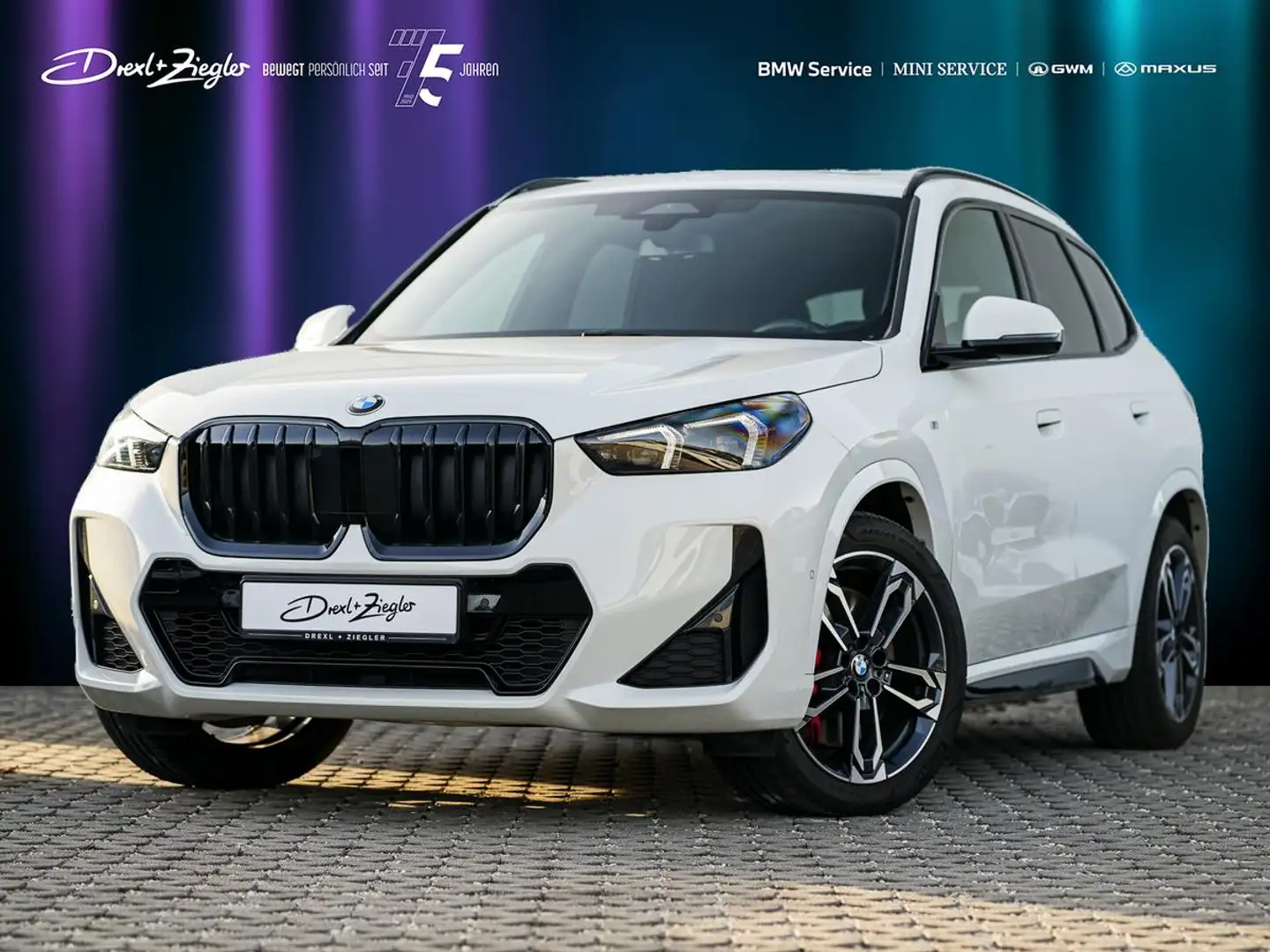 BMW X1 sDrive18i M-Sport PRO 19" AHK PANO aLED ParkA Weiß - 1