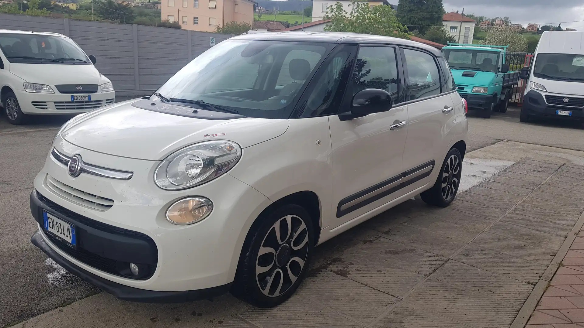 Fiat 500L 1.3 mjt Easy 85cv Blanco - 2