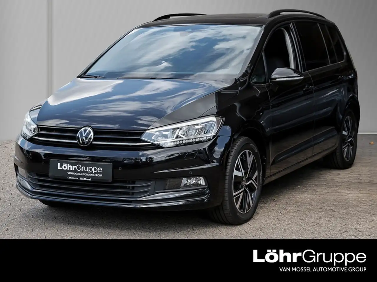 Volkswagen Touran Highline 1.5 TSI DSG AHK, Panoramadach, Navi
