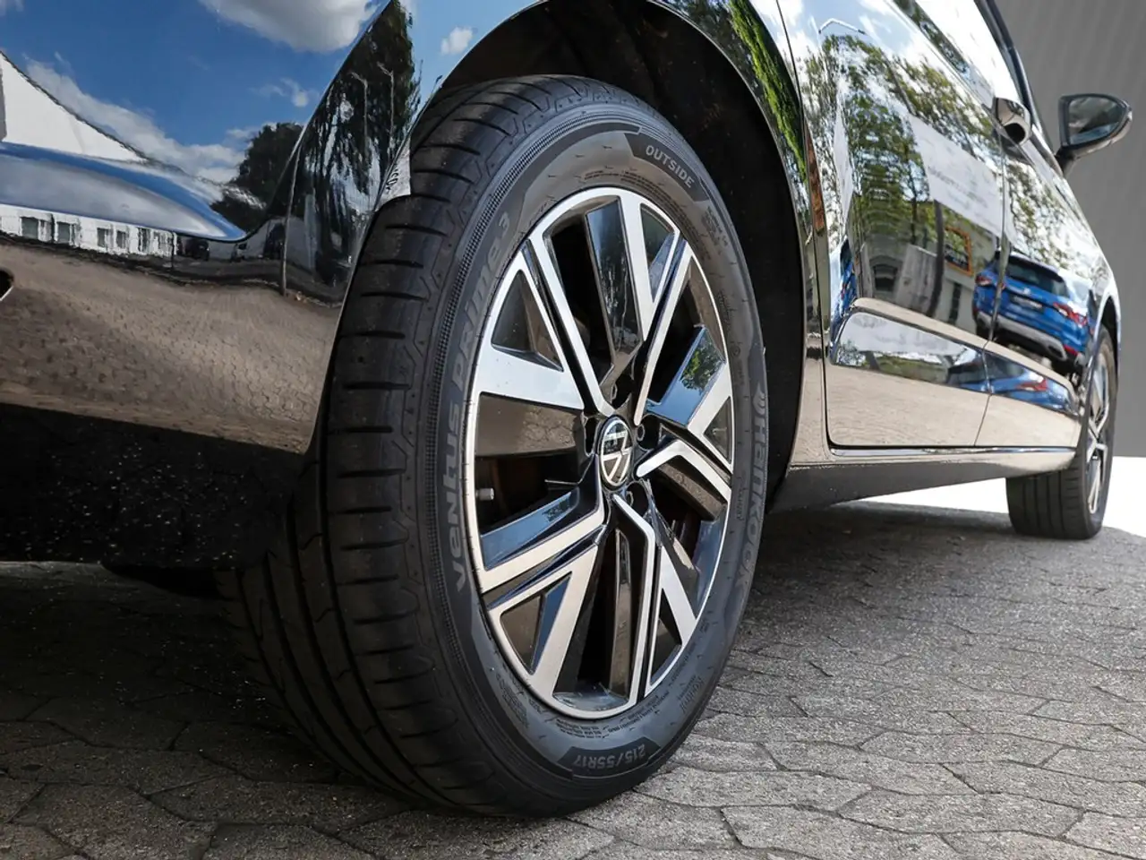 Volkswagen Touran Highline 1.5 TSI DSG AHK, Panoramadach, Navi, миниатюра 5