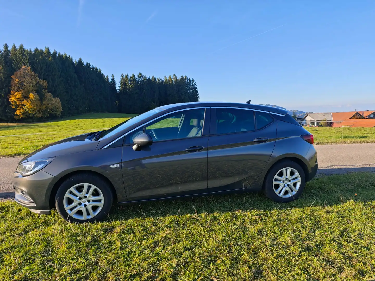 Opel Astra 1.4 Turbo Edition - 2