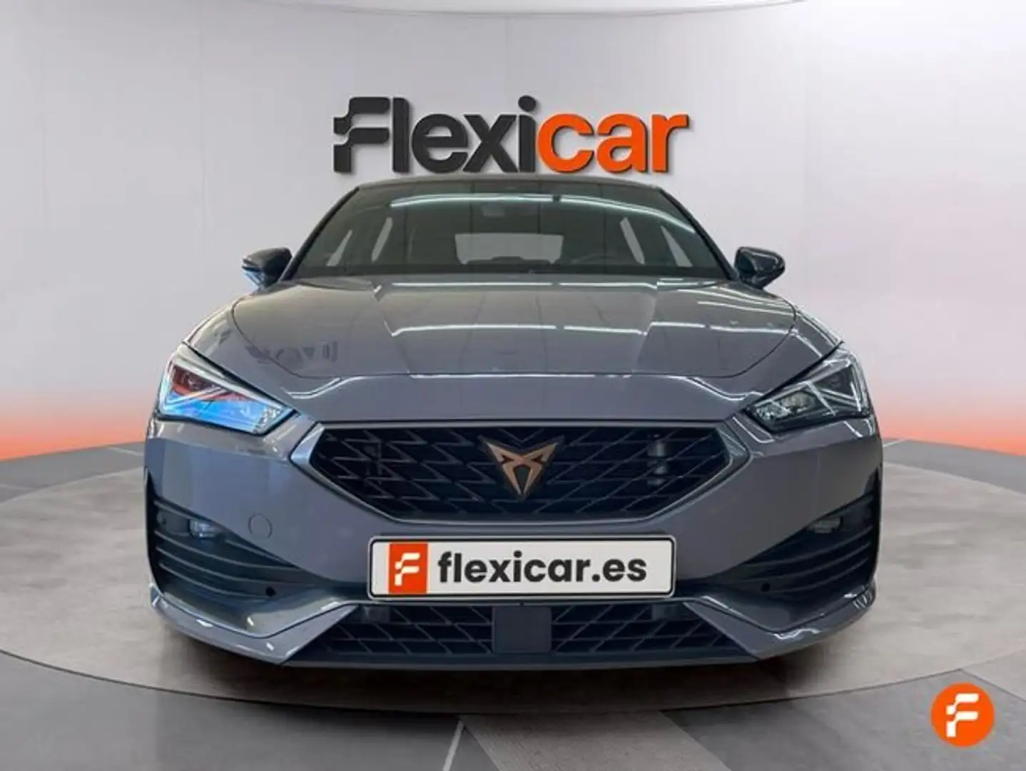 CUPRA 1.5 eTSI 110kW 150CV) DSG Gris - 2