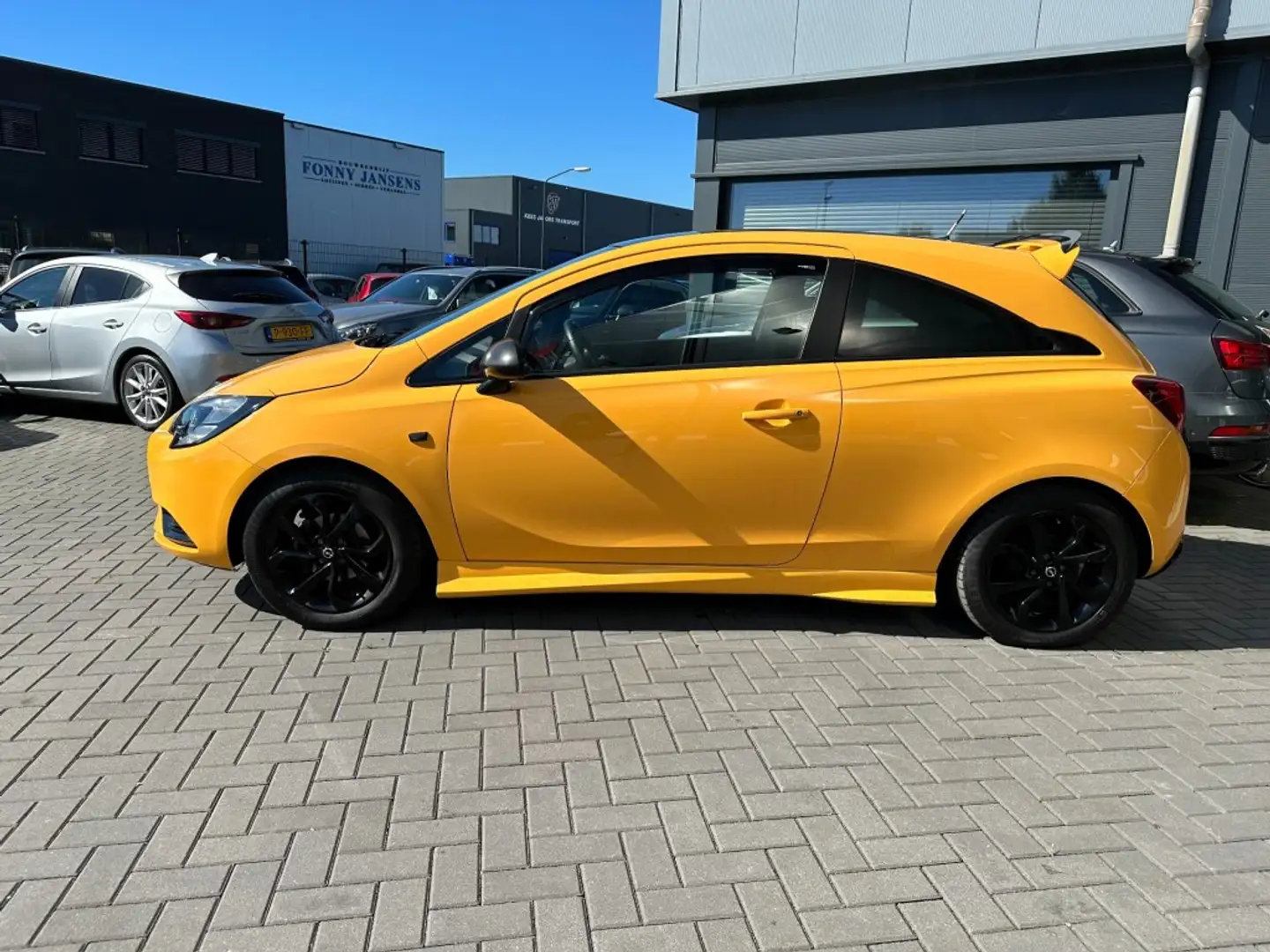 Opel Corsa 1.4 Sport Edition Airco Orange - 2