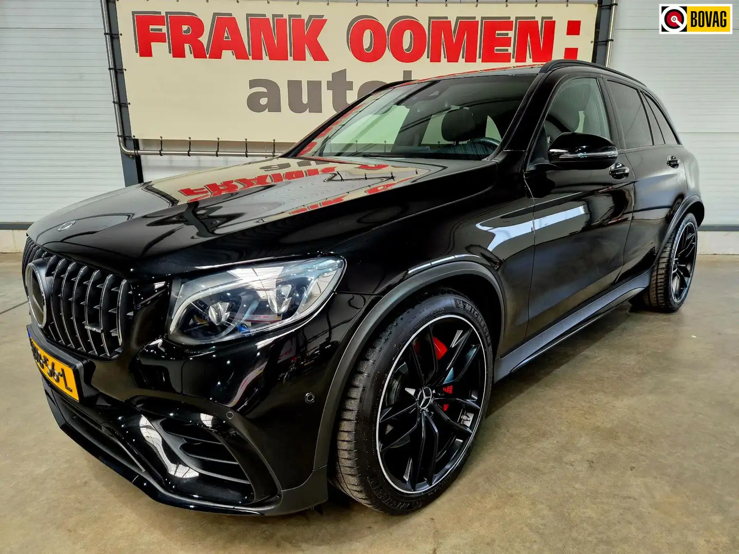 Mercedes-Benz GLC 63 AMG S 510PK 4MATIC+ Dealer OH|Panorama|LED|Leder|360 C Černá - 1