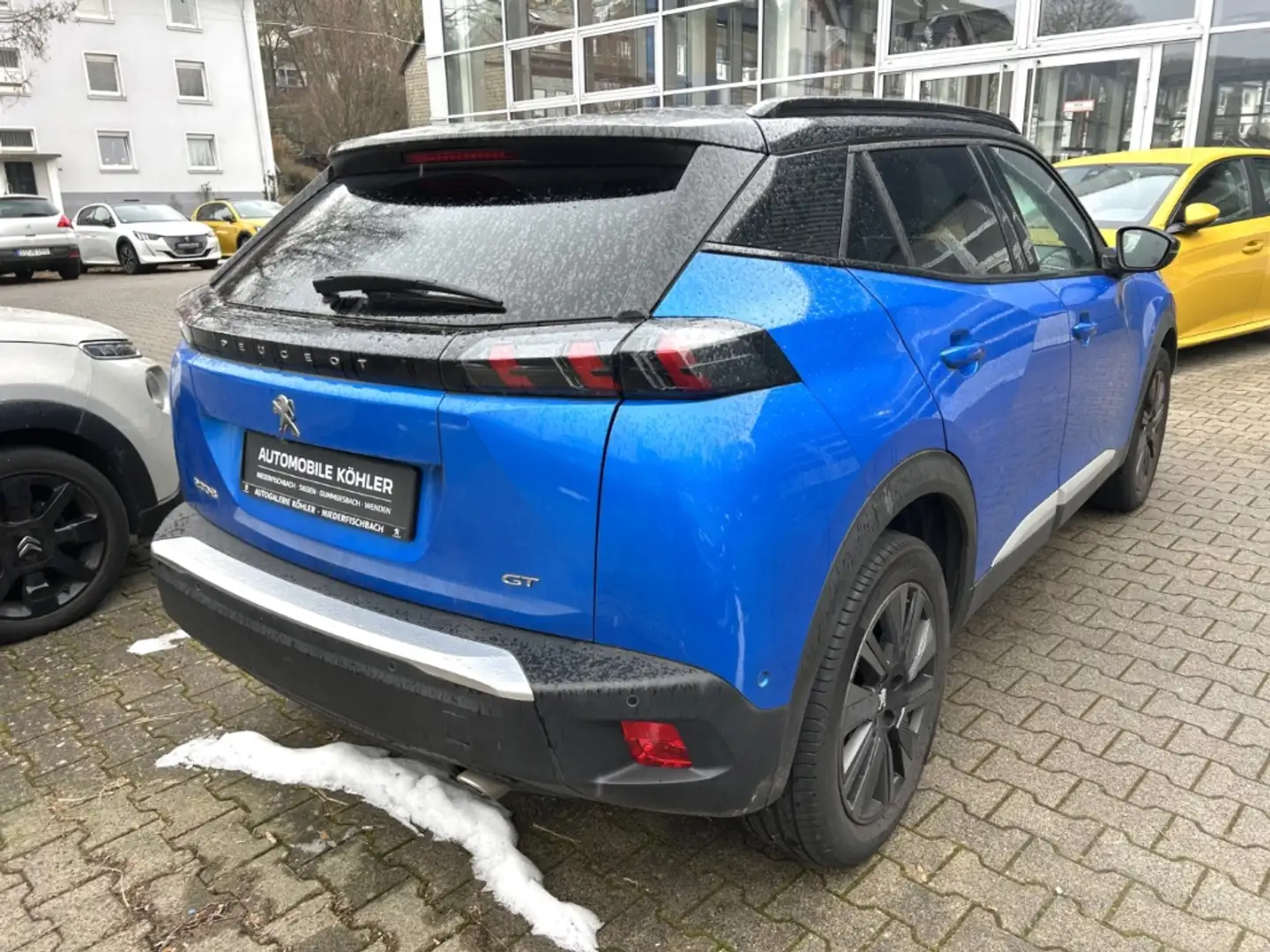 Peugeot 2008 GT Pack HDi 130 NAVI PDC SITZHEIZUNG 18''LM Blau - 2