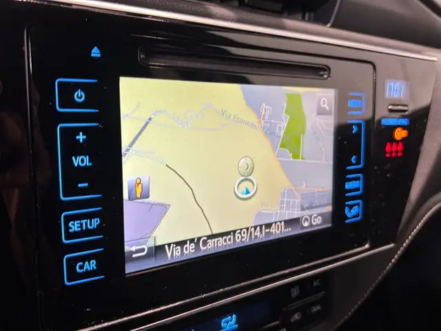 Toyota Auris view 13