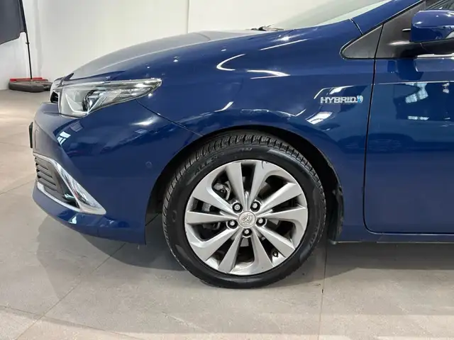 Toyota Auris view 8