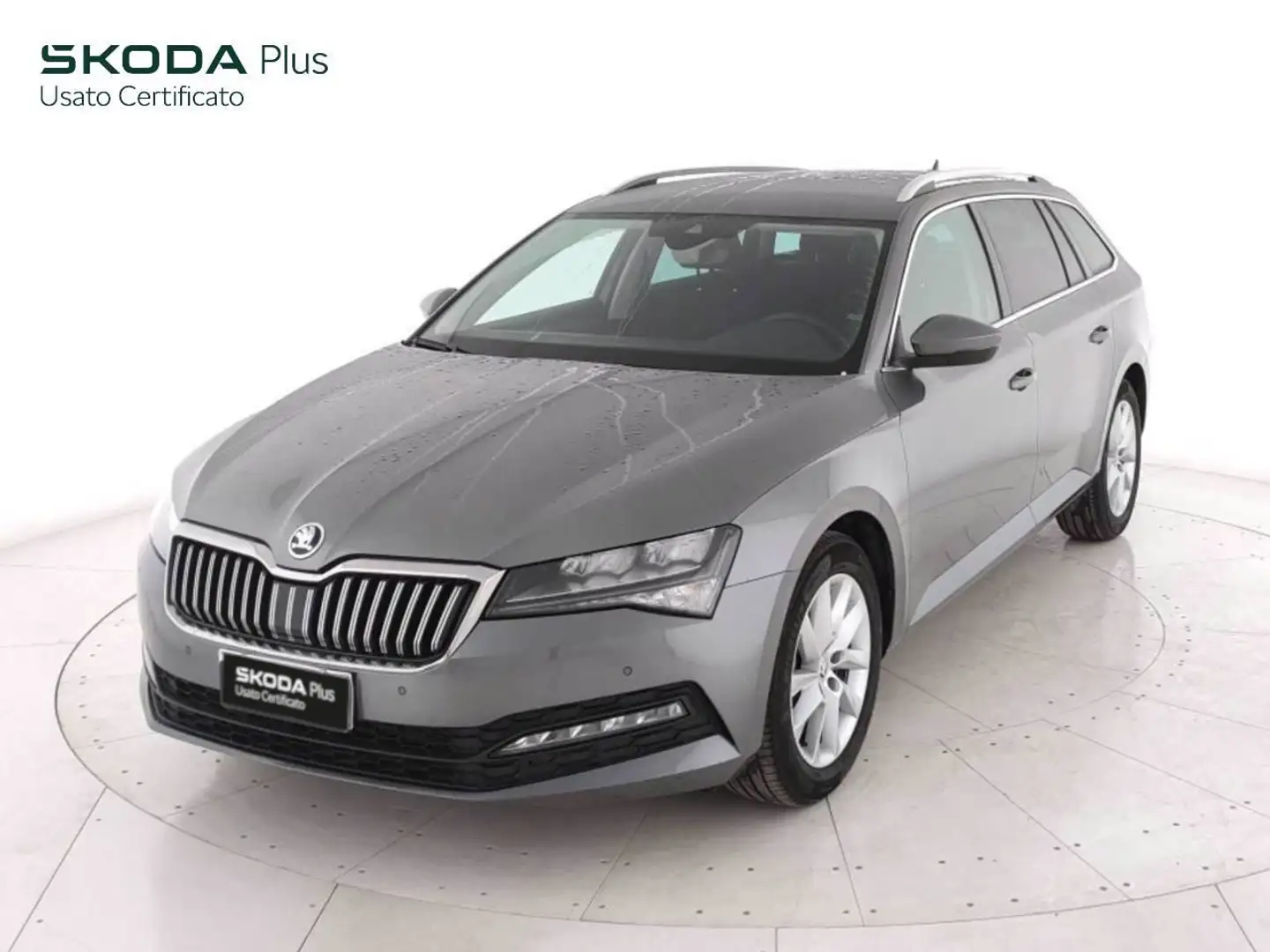 Skoda Superb Wagon 2.0 tdi evo Executive 150cv dsg Grigio - 1