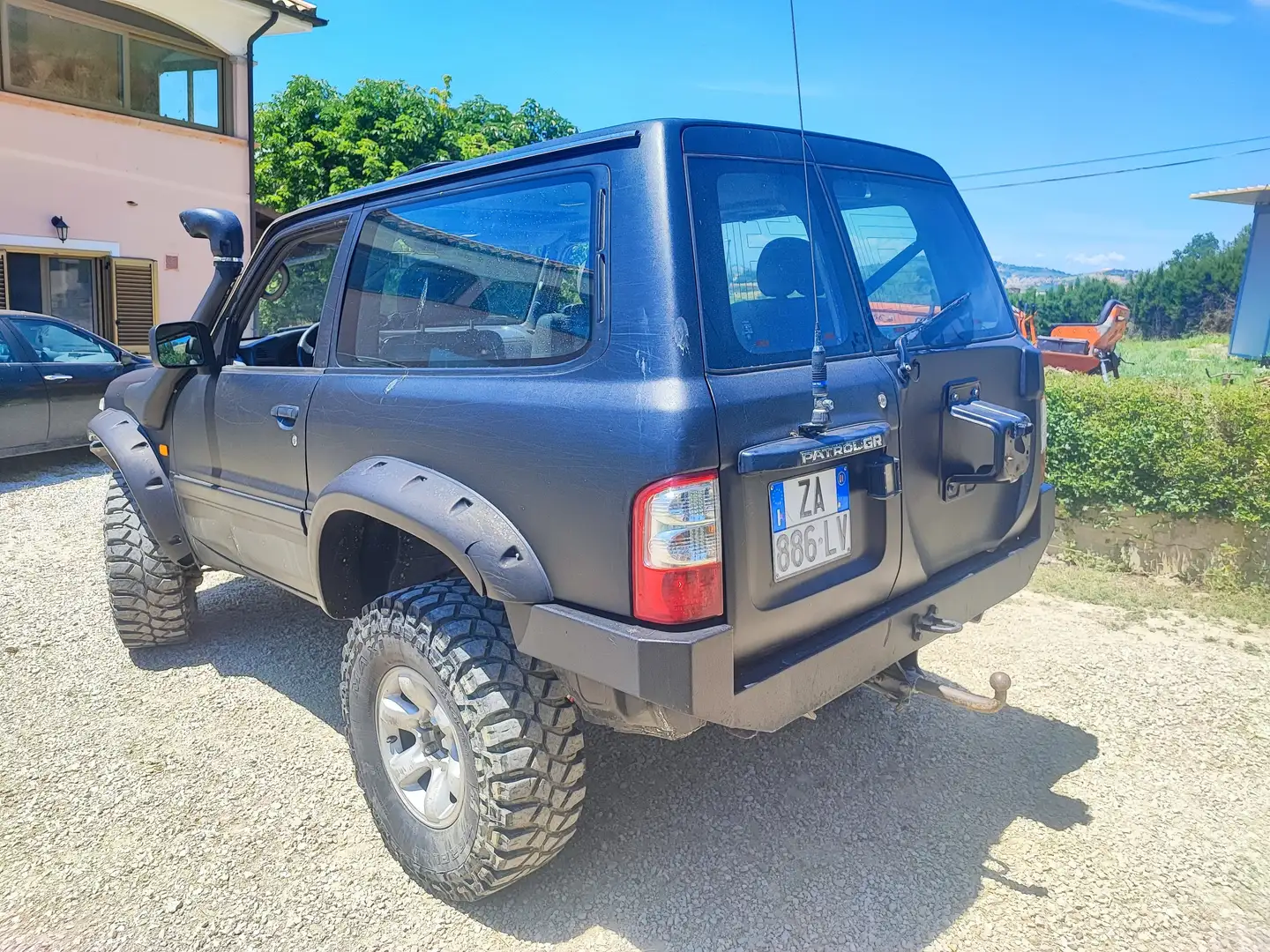 Nissan Patrol Patrol GR HT 3.0 td-di Luxury Чёрный - 2