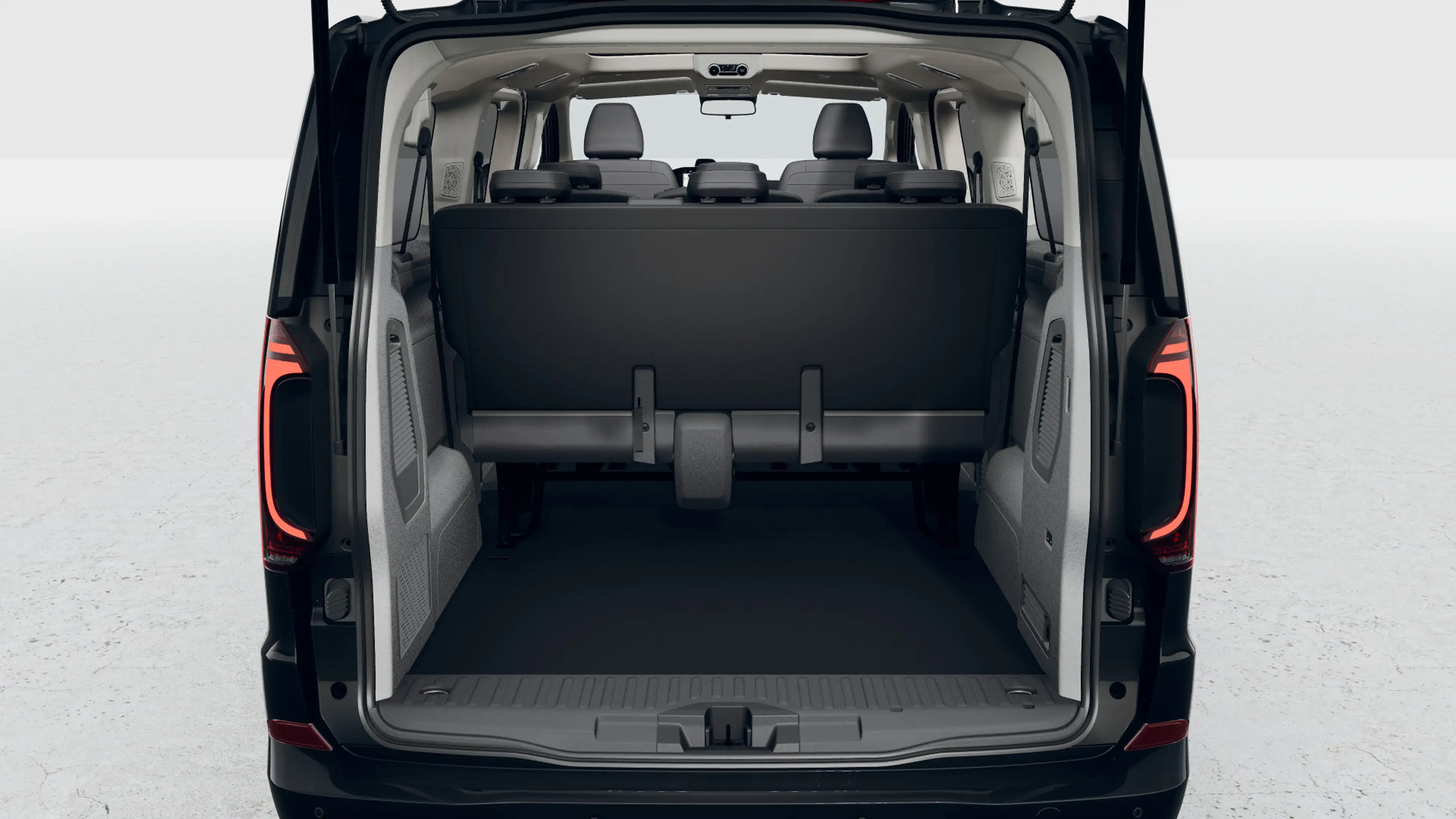 Volkswagen Transporter Caravelle 2.5 L2H1 233pk eHybrid Style | Panoramad — photo 15
