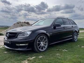 C 63 AMG SPEEDSHIFT LICHTEVRACHT - UTILITAIRE