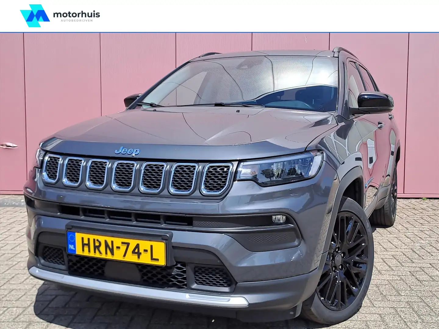 Jeep Compass 1.3T 4XE 190PK AUTOMAAT PHEV LIMITED PANO NAVI CAM Grijs - 1