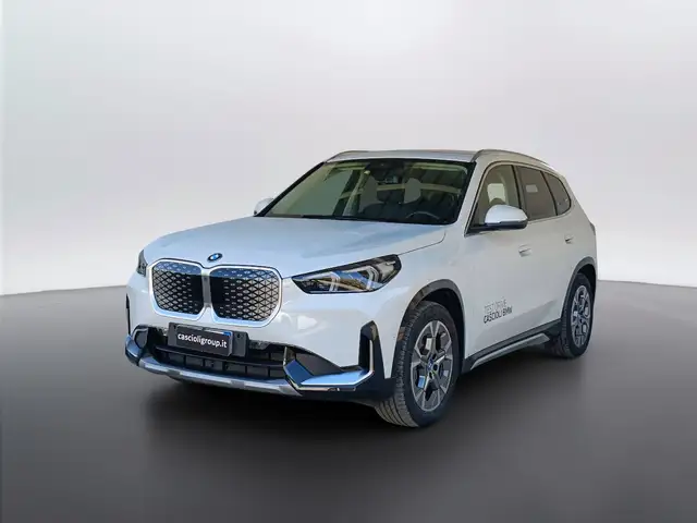 BMW iX1 edrive 20 Special Edition
