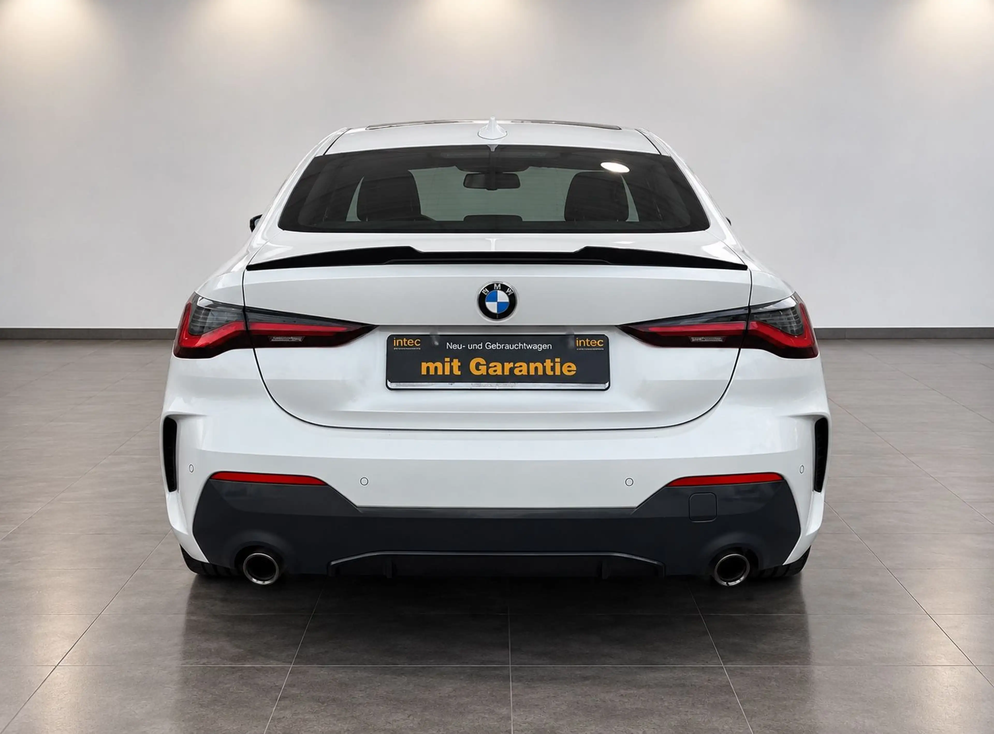 BMW 420 i M Paket*Schiebedach*360°* — photo 6