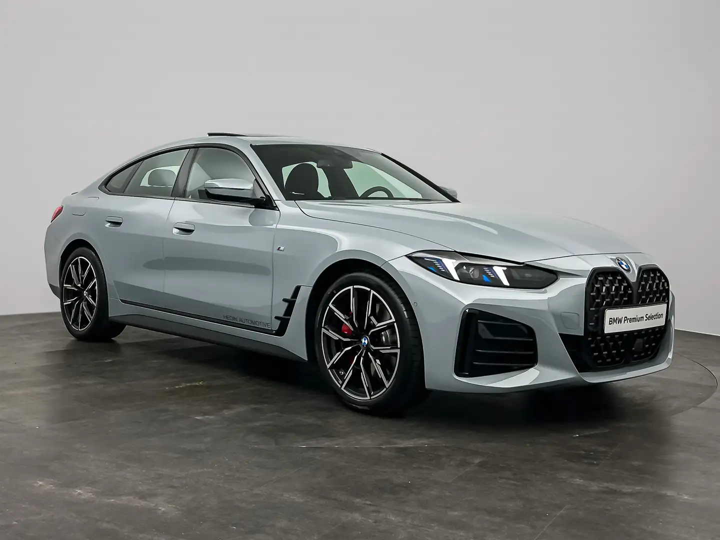 BMW 420 4 Serie 420i Gran Coupé M-Sport Pro | Schuifdak | Grijs - 2
