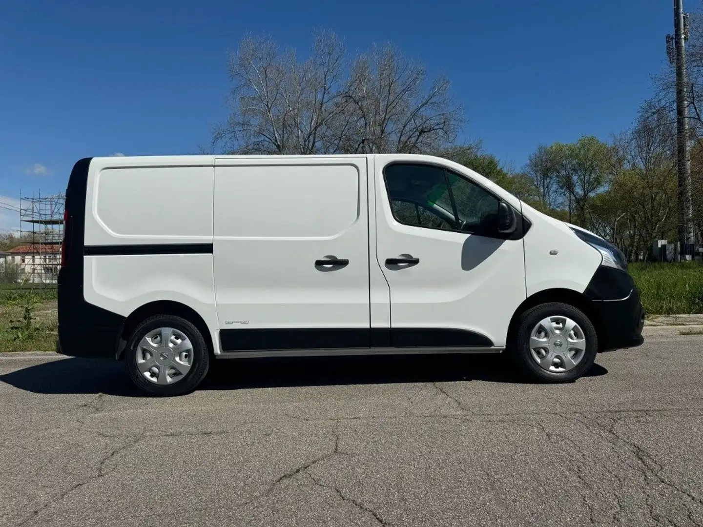 Nissan NV300 29 1.6 dCi 95CV PC-TN ENTRY Alb - 2