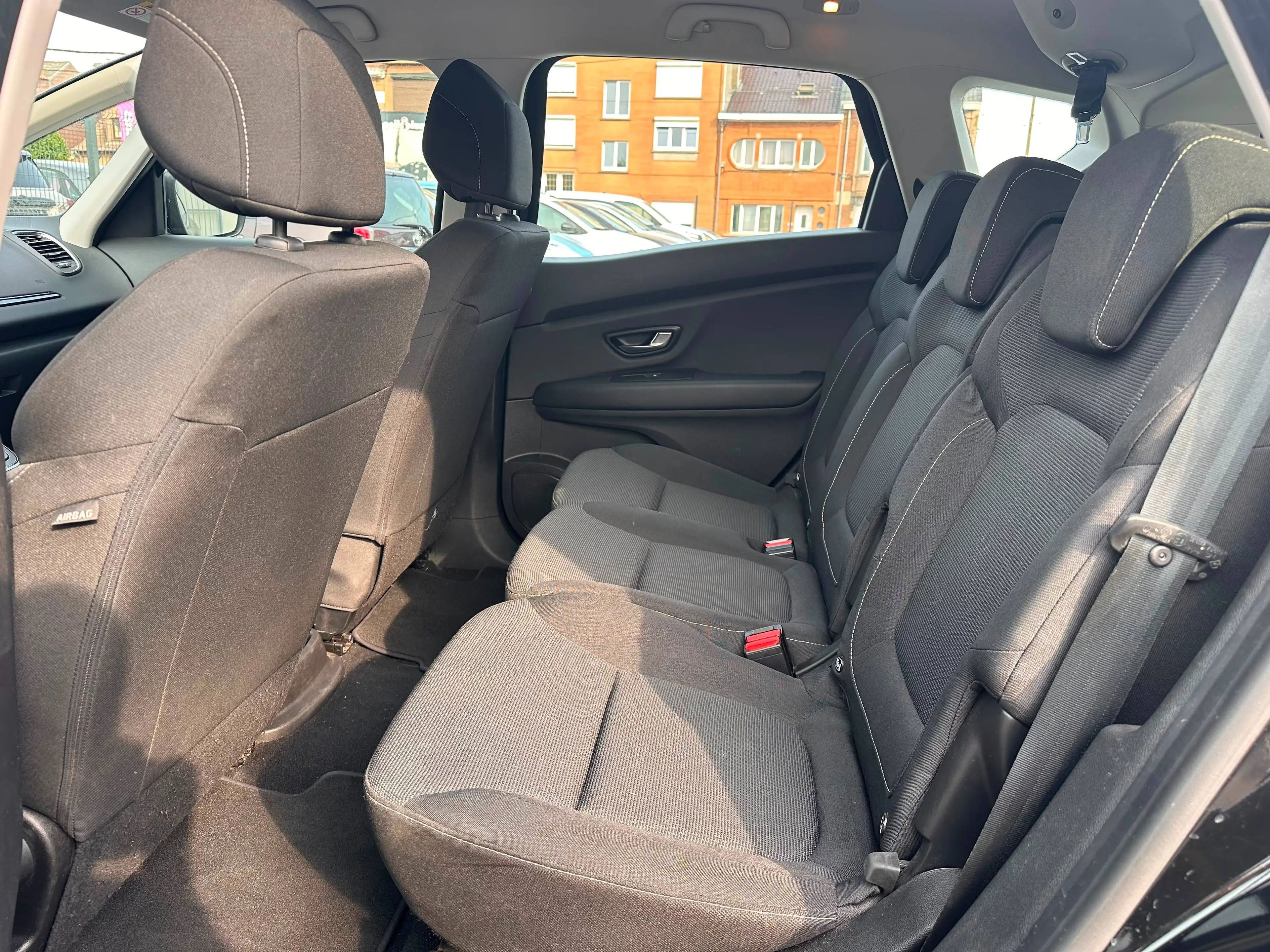 Renault Scenic Scenic 1.33 TCe Corporate / Att. Remorque — photo 22