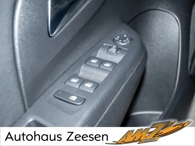 Opel Corsa view 16