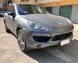 Porsche Cayenne Cayenne II 2010 3.0 V6 tdi 245cv tiptronic Grau - thumbnail 2
