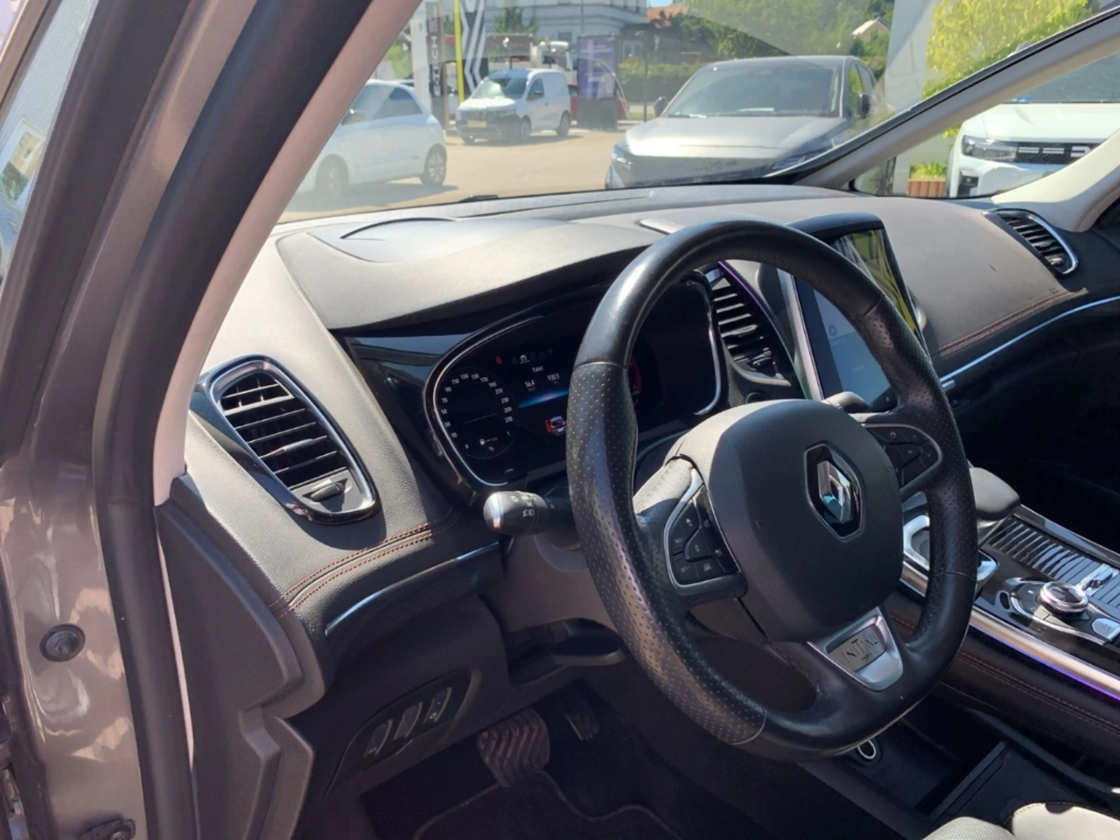 Renault Espace INITIALE PARIS BLUE DCI 190 EDC Initiale Paris 7-S — photo 8