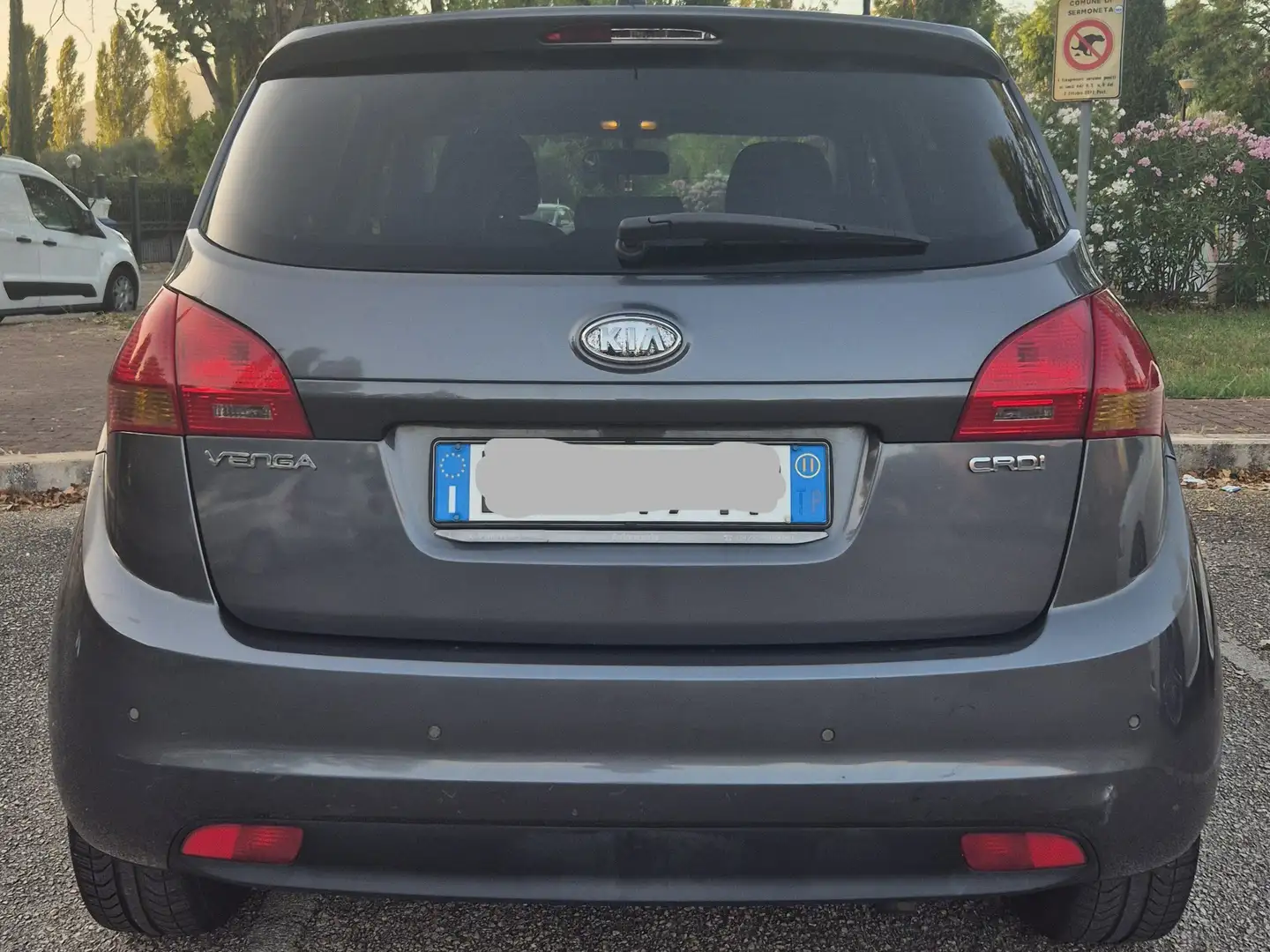 Kia Venga Venga 1.4 crdi Active (wgt EX) 90cv Gri - 1