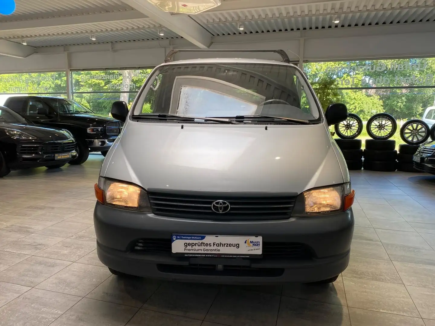 Toyota Hiace HI-ACE Kasten 2,5 TD *German Car*Klima* Argent - 2