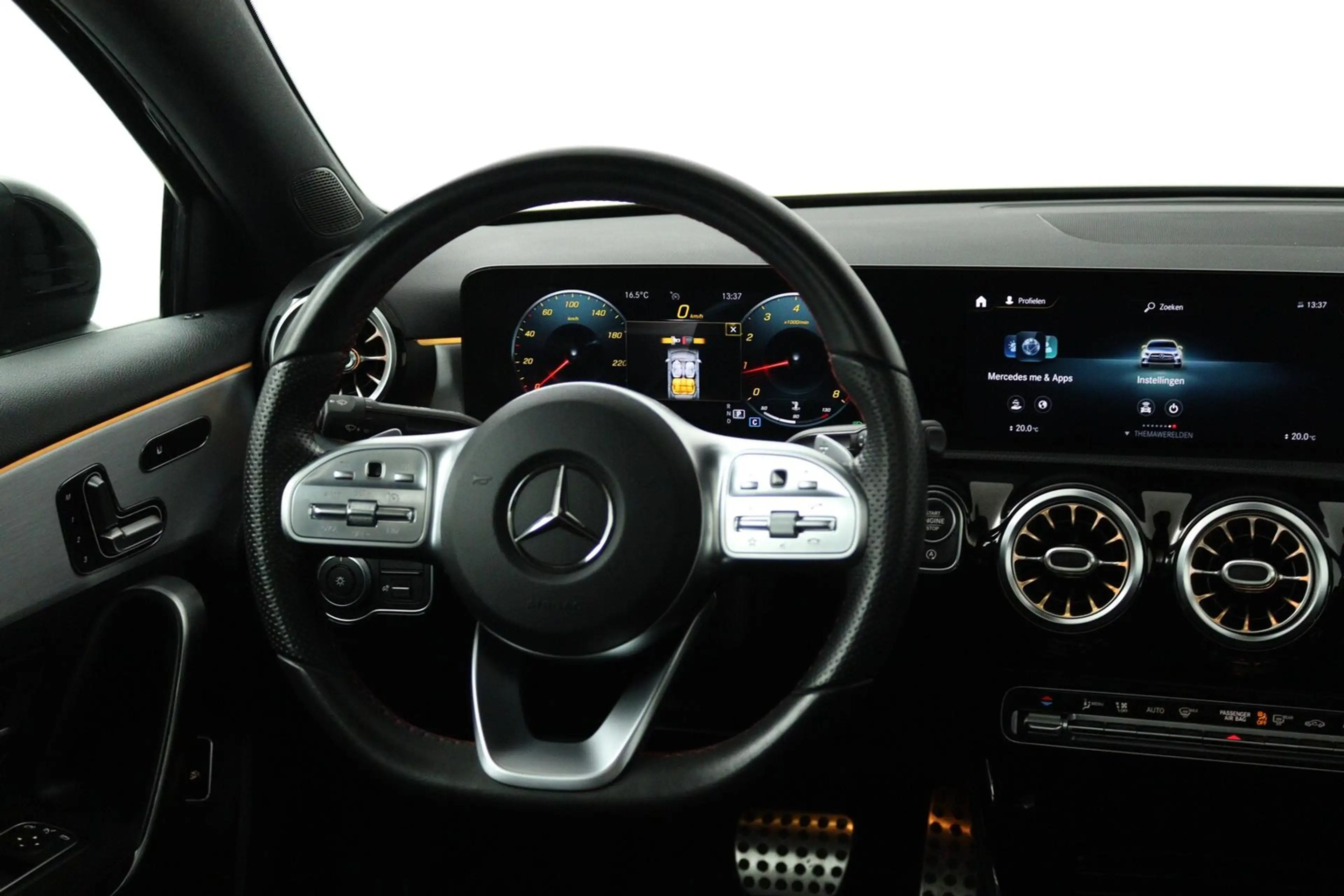 Mercedes-Benz A 200 Business Solution AMG (PANORAMADAK, STOELVERWARMIN — photo 4