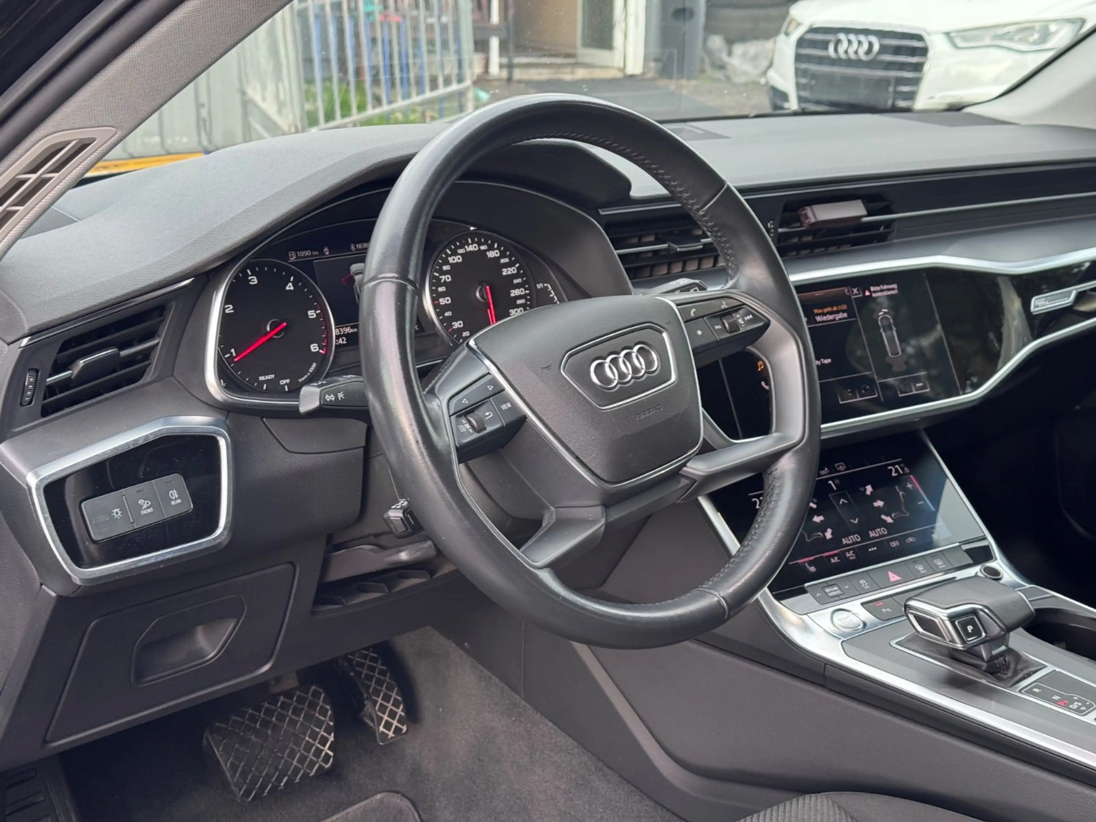 Audi A6 Avant 35 TDI basis — photo 11