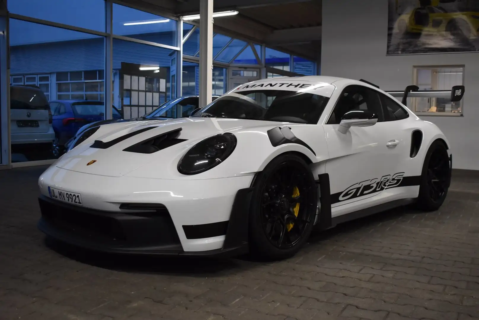 Porsche 992 992 GT3 RS LIFT PCCB Matrix XPEL Manthey Alb - 1